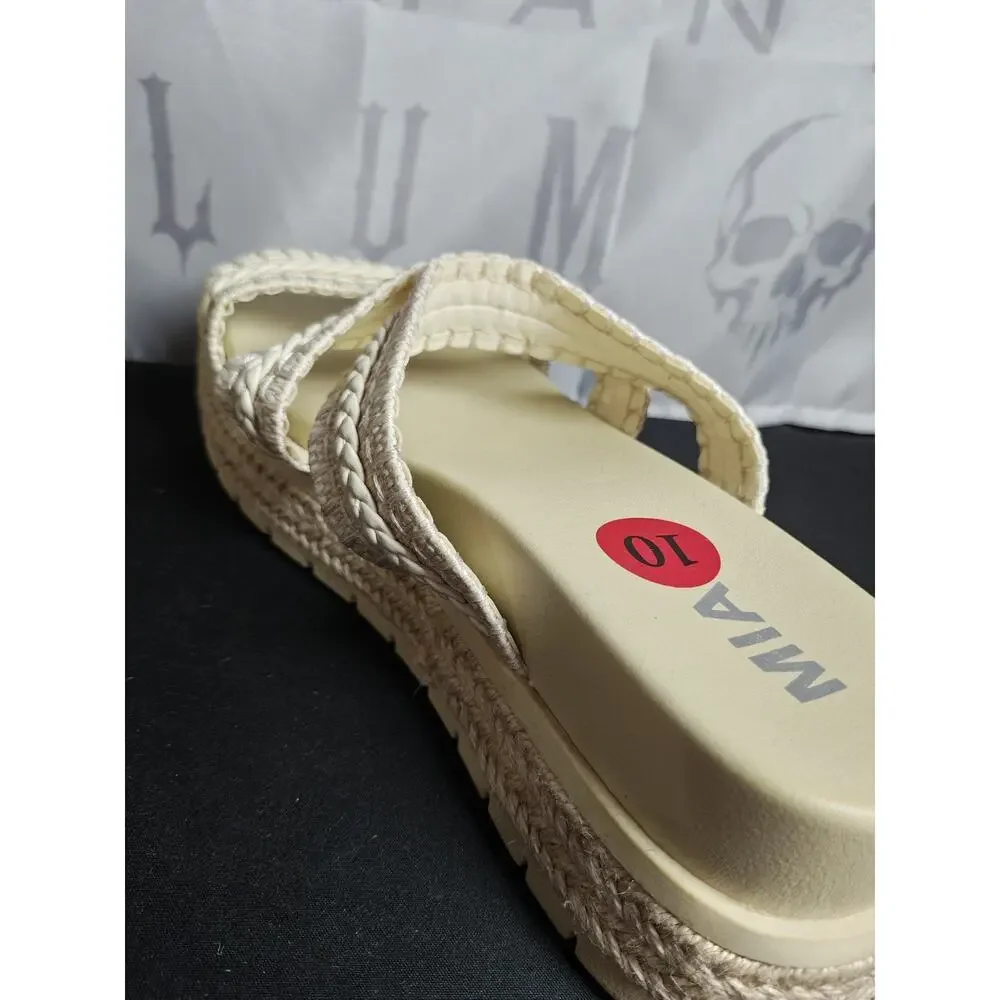 MIA Women's 10 Leomie Raffia Slip On Sandal